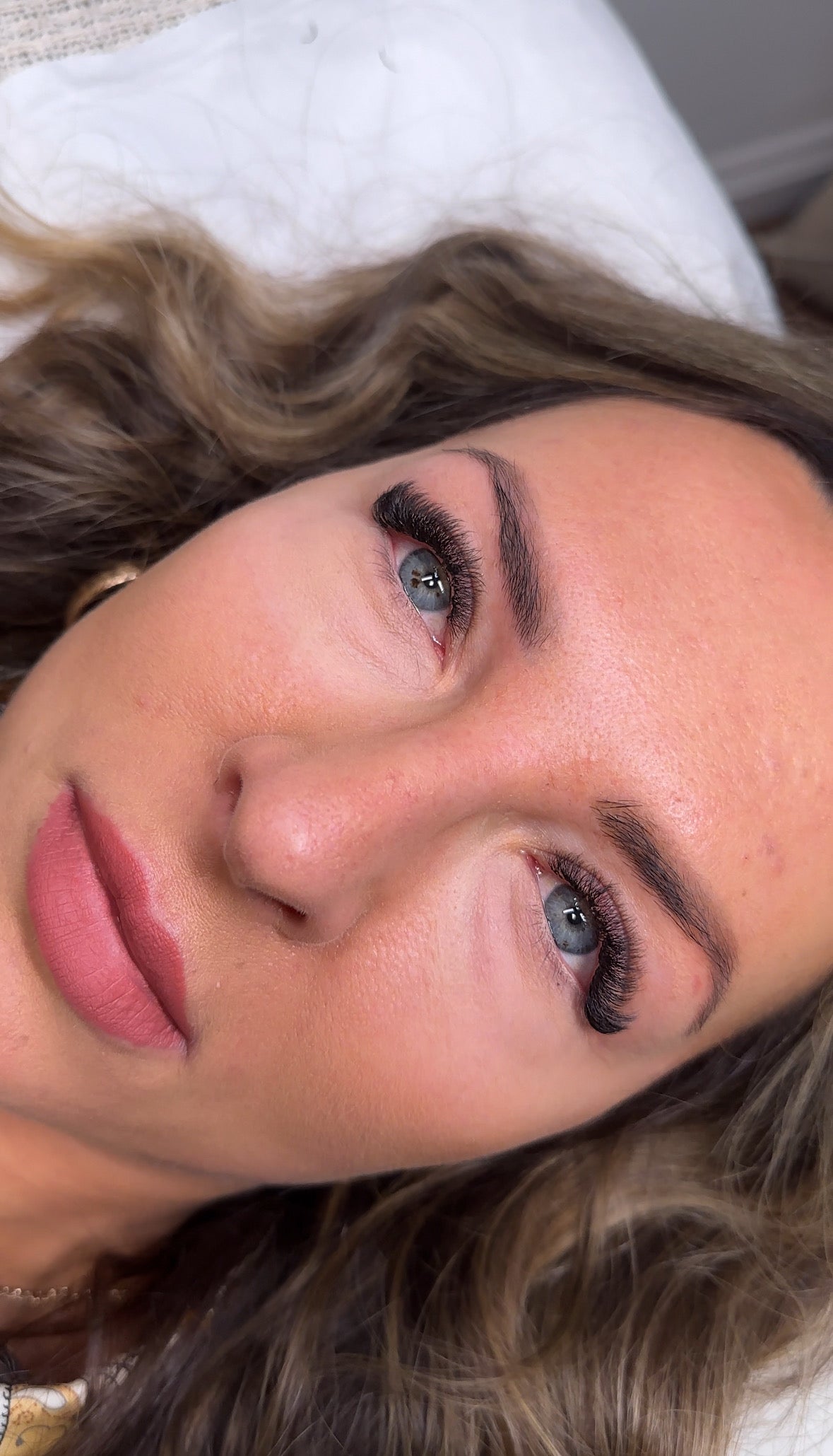 Beginners Russian Volume Eyelash Extensions Course